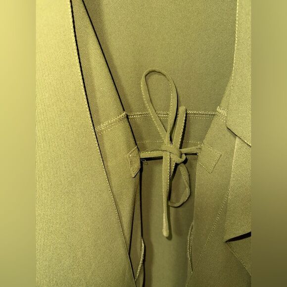 Elodie Green Draped Waterfall Open Front Adjustable Vest Size Small NWOT - Picture 3 of 8